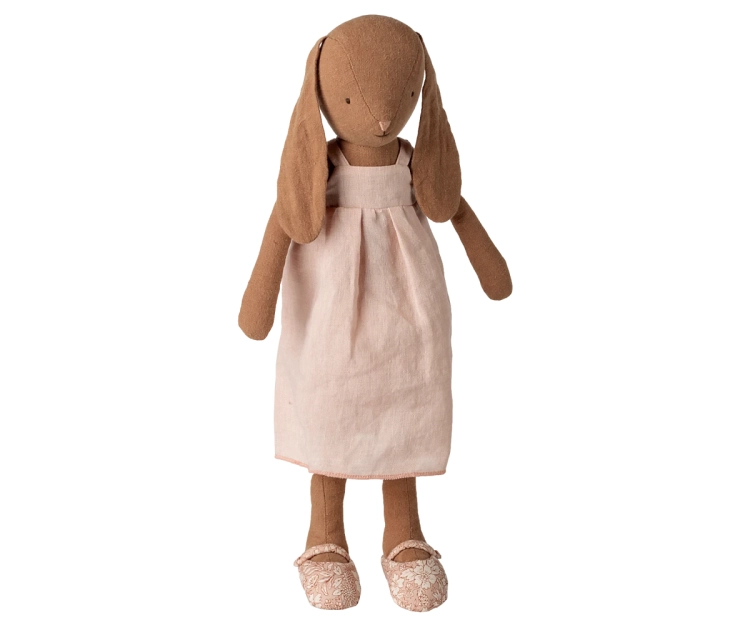 czekoladowa-kroliczka-w-sukience-i-baletkach-42-cm-lniana-bunny-size-3-krolik-maskotka-przytulanka-maileg.webp