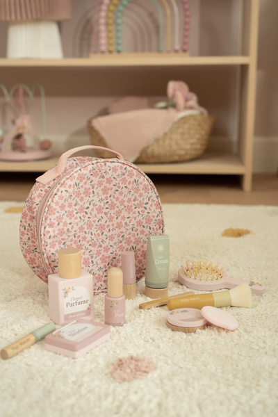 Little-Dutch-Kosmetyczka-z-akcesoriami-Beauty-Case-FSC-5442_7.jpg