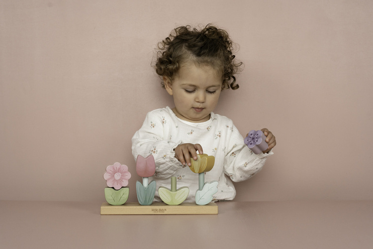 Little-Dutch-Ukladanka-Kwiaty-Fairy-Garden-FSC.jpg